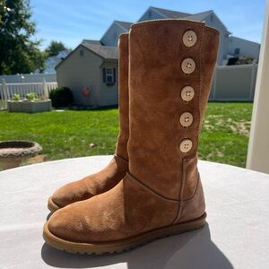 Lightweight UGG Boots